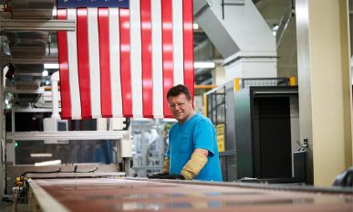 Apple-US-investment-Corning-glass-conveyor-belt
