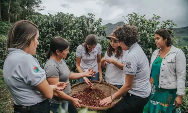 Photography © www.womenincoffee.org