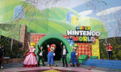 SUPER NINTENDO WORLD