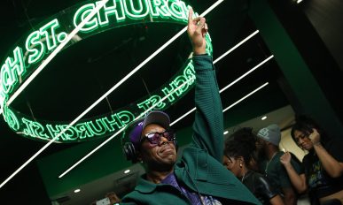 MAIN Wingstop Canada